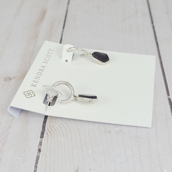 Kendra Scott black Clove Huggie Hoop Earrings - Picture 4 of 7